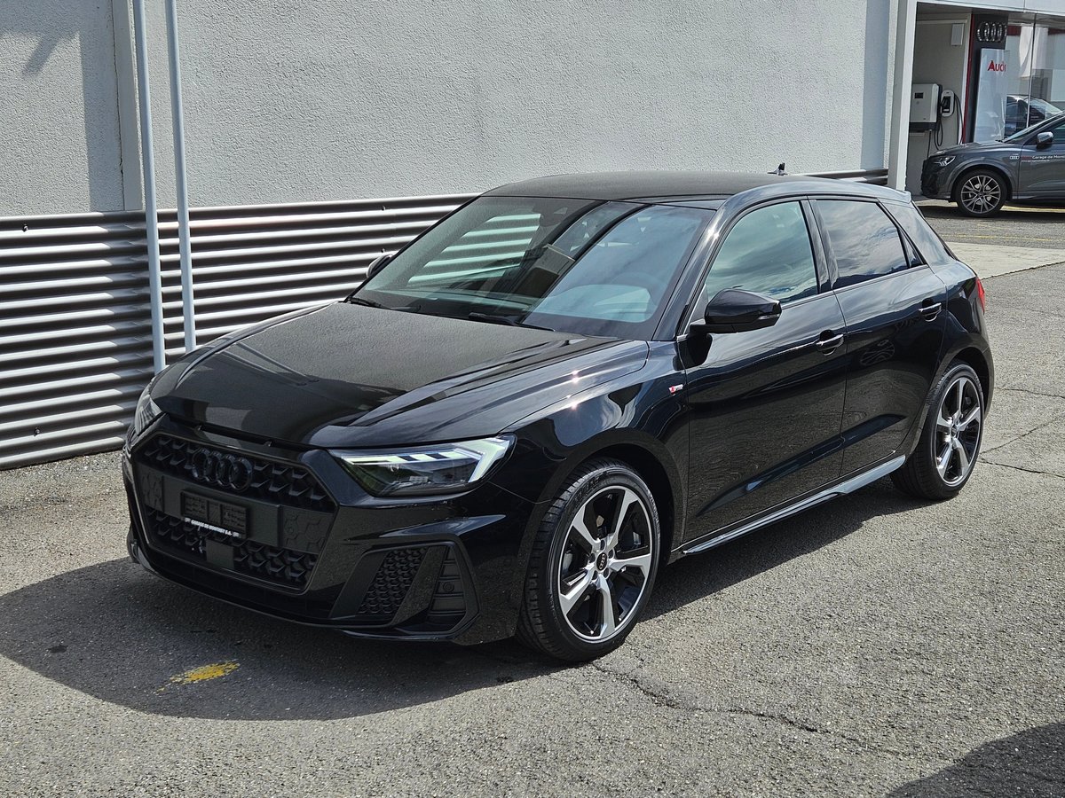 AUDI A1 Sportback 30 TFSI Attracti neu für CHF 42'000,