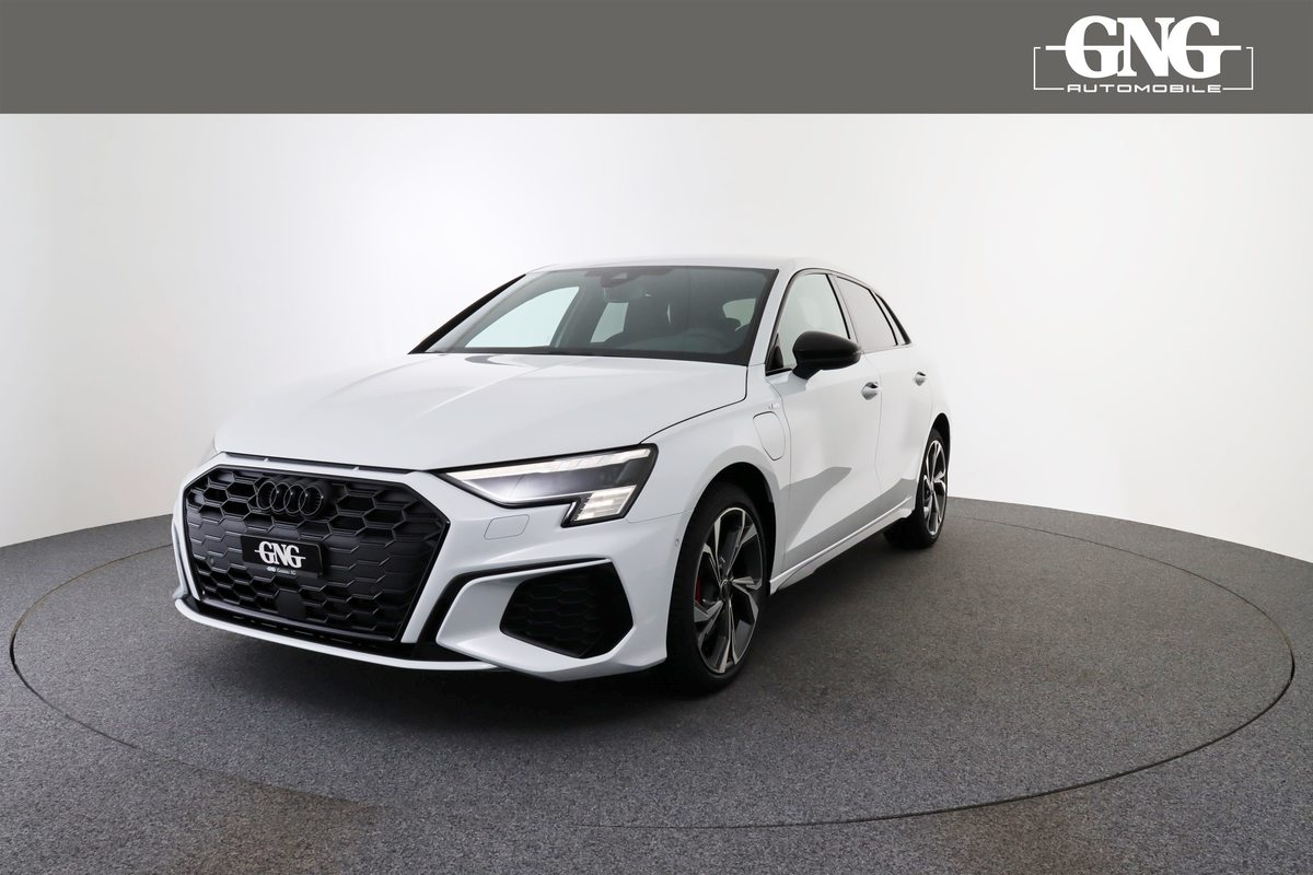 AUDI A3 Sportback 45 TFSI e S line vorführwagen für CHF 54'900,