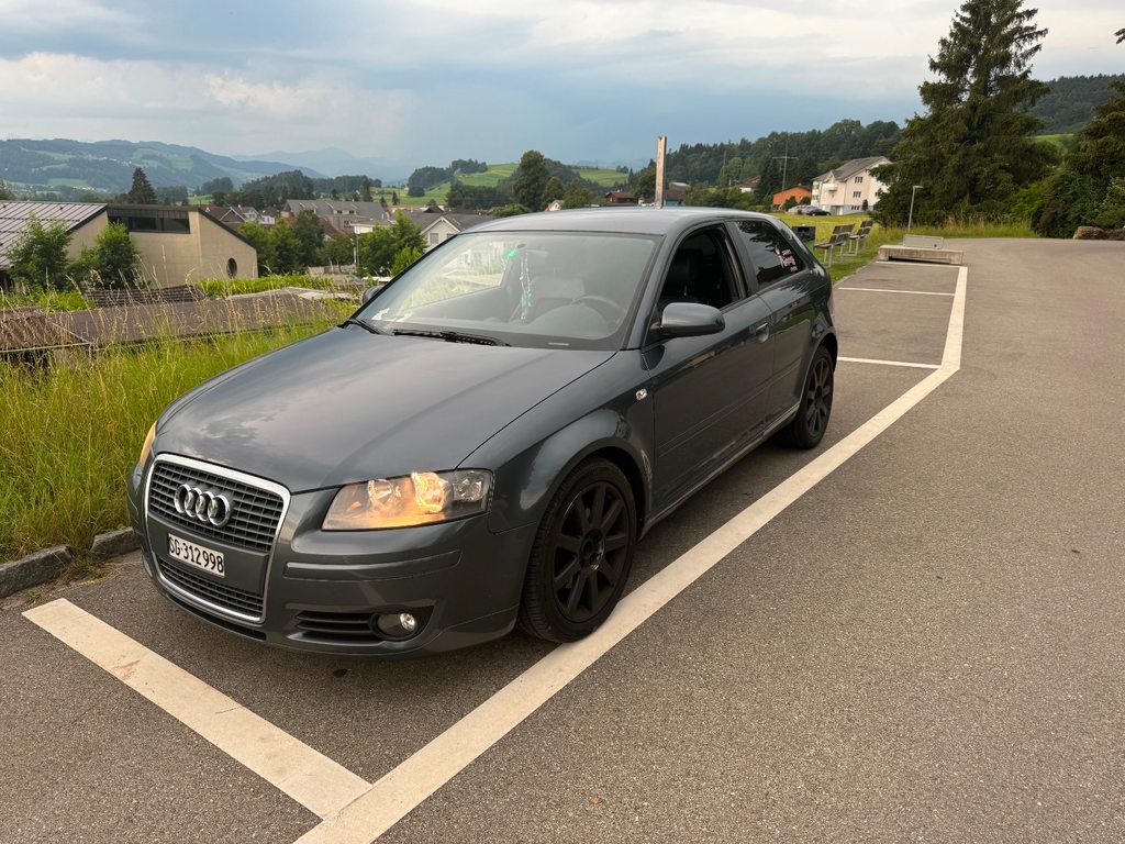 AUDI A3 2.0 TDI DPF 140 Ambition gebraucht für CHF 1'750,