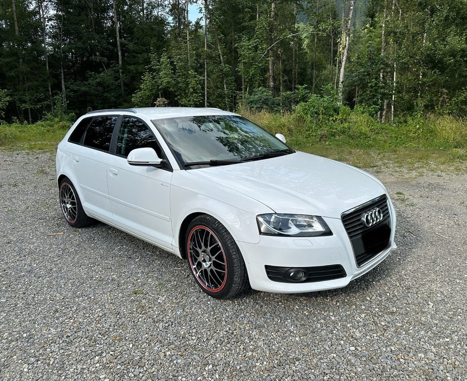 AUDI A3 Sportback 2.0 TDI 170 Ambi gebraucht für CHF 5'900,