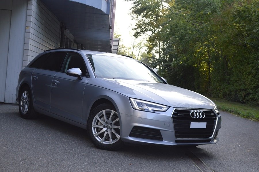 AUDI A4 Avant 40 TDI quattro S