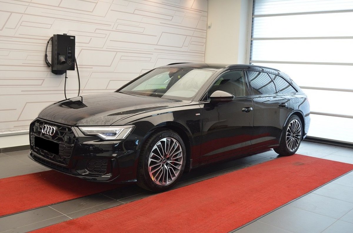 AUDI A6 Avant 55 TFSIe S line quat neu für CHF 65'600,