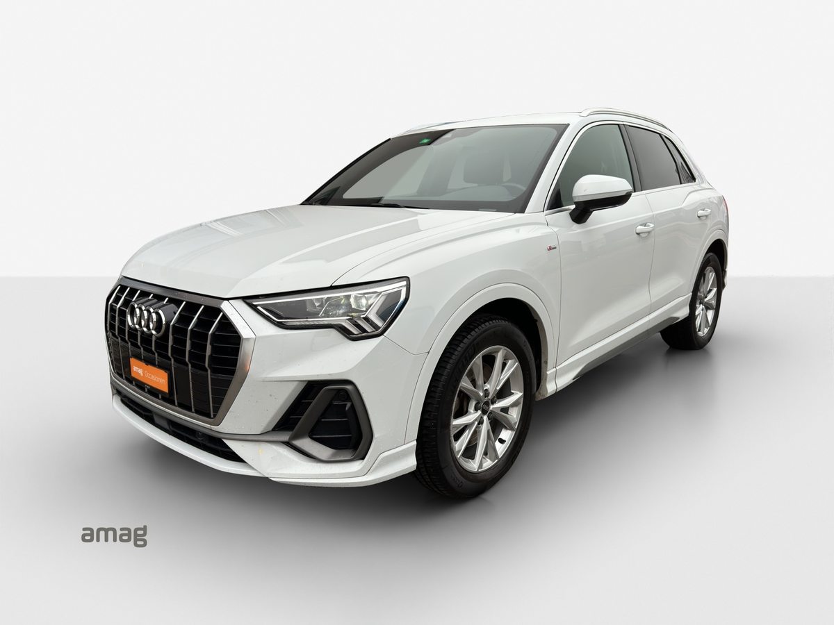 AUDI Q3 40 TDI S line Attraction gebraucht für CHF 36'600,