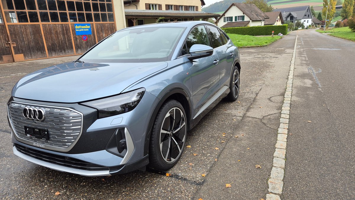 AUDI Q4 Sportback e