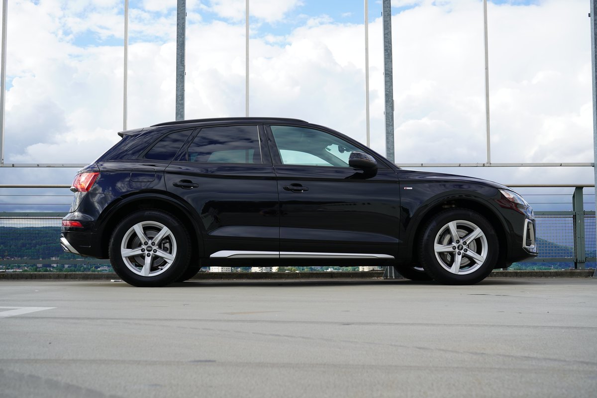 AUDI Q5 55 TFSI e PHEV S LINE QUAT gebraucht für CHF 59'999,