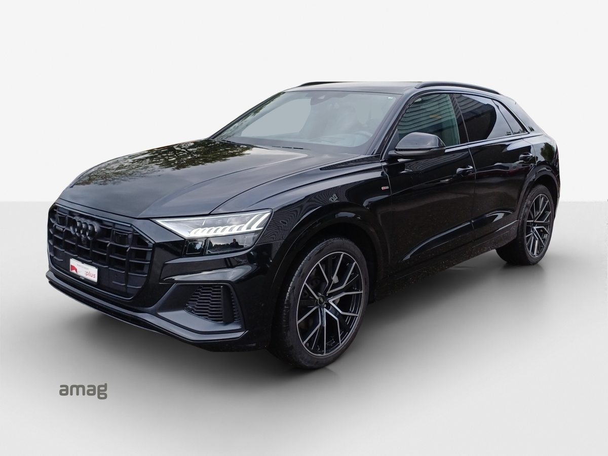 AUDI Q8 55 TFSI Black Edition gebraucht für CHF 72'500,