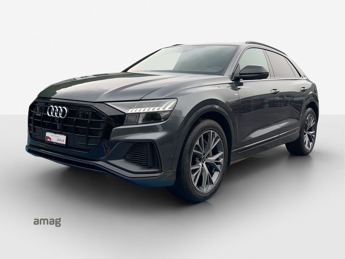 AUDI Q8 55 TFSI e Black Edition gebraucht für CHF 95'690,