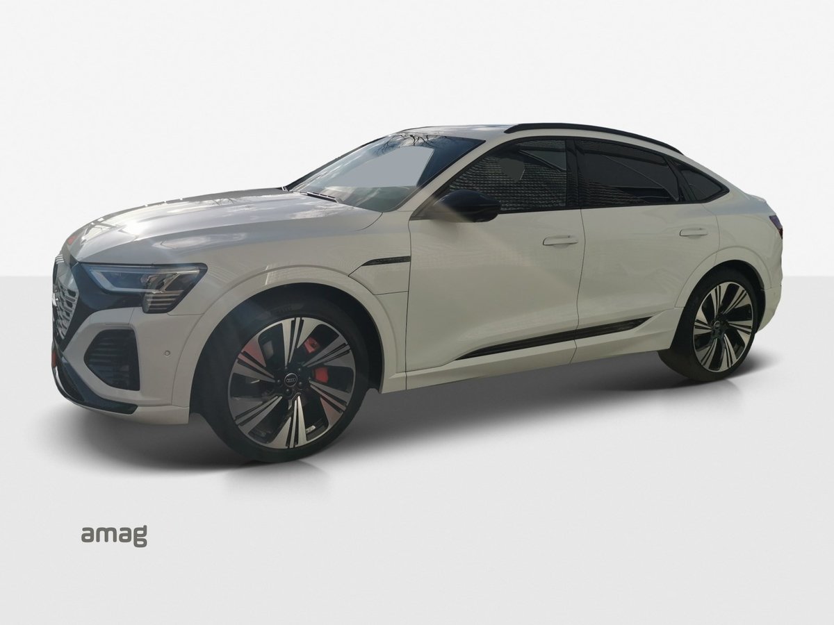 AUDI Q8 Sportback 55 e