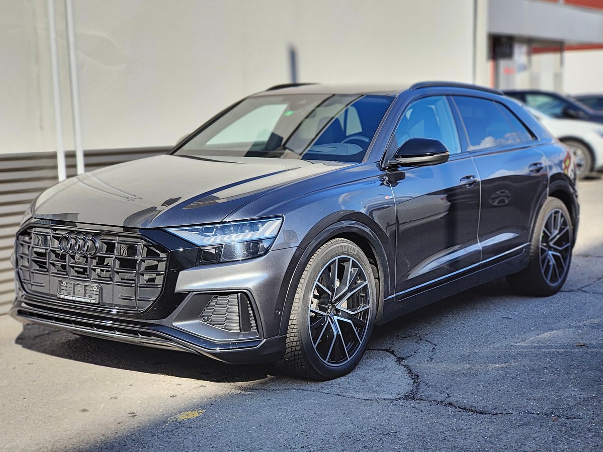 AUDI Q8 45 TDI Black Edition quatt gebraucht für CHF 69'900,