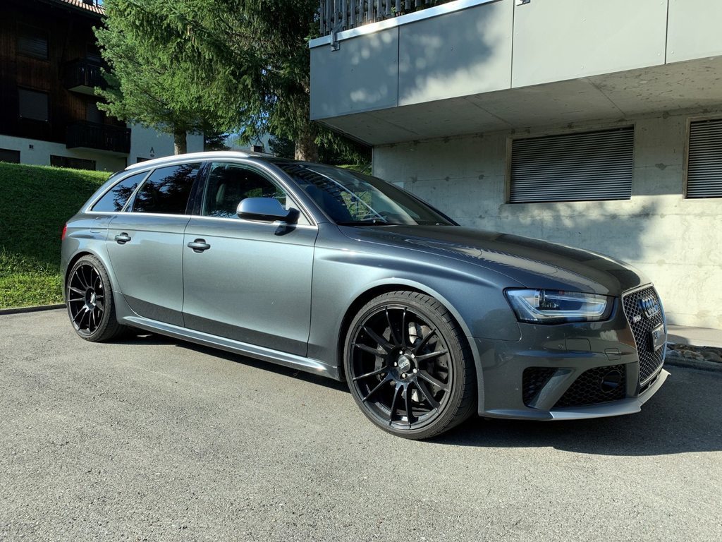 AUDI RS4 Avant 4.2 V8 FSI quattro gebraucht für CHF 22'900,