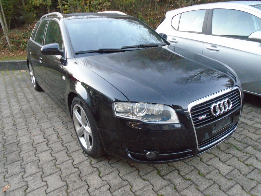 AUDI A4 Avant 3.0 V6 TDI TopLine D gebraucht für CHF 5'600,