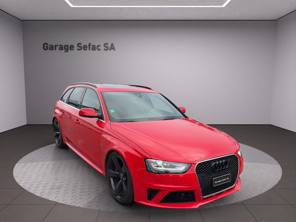 AUDI RS4 Avant 4.2 V8 FSI quattro gebraucht für CHF 28'900,