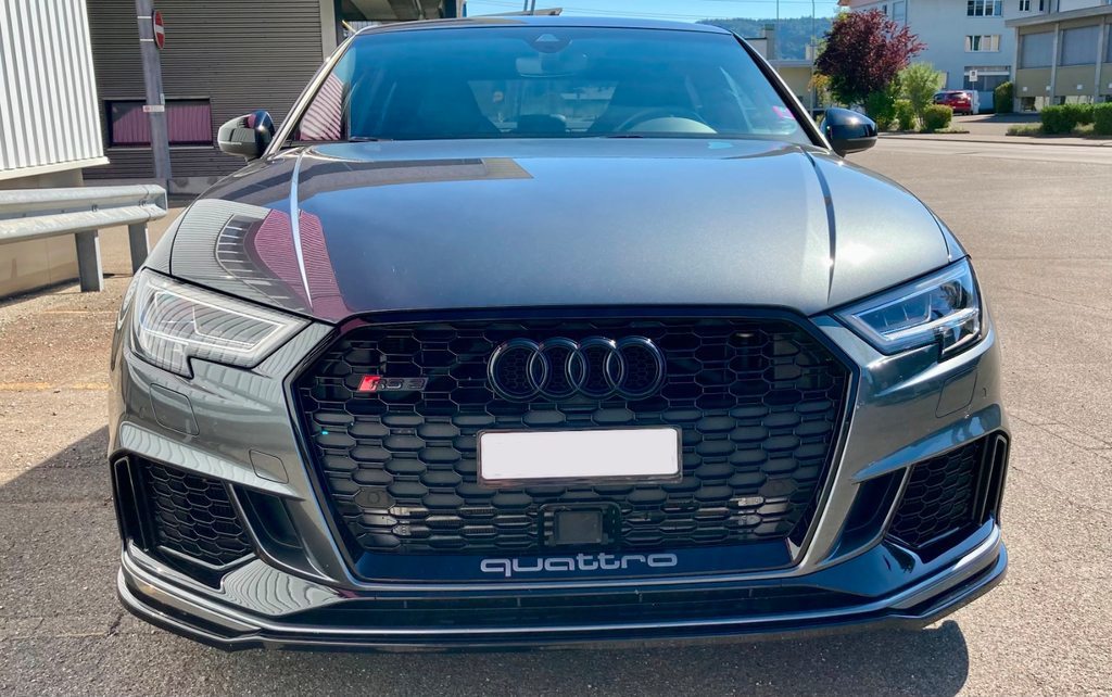 AUDI RS3 Limousine 2.5 T FSI quatt gebraucht für CHF 59'950,