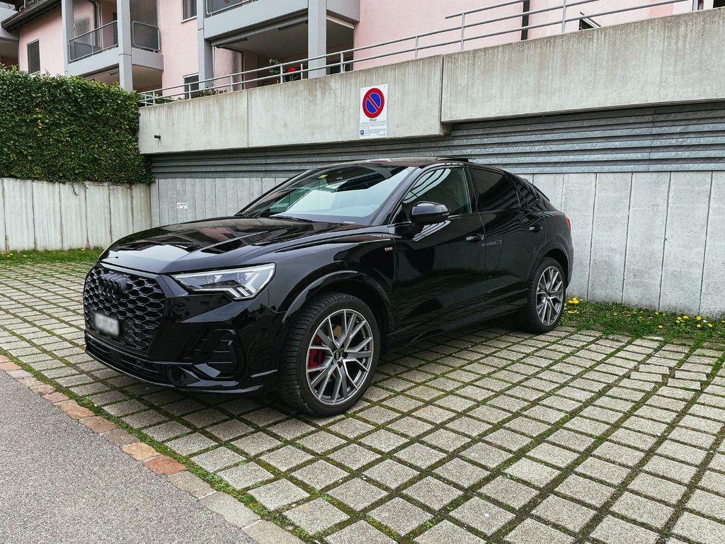 AUDI Q3 Sportback 2.0 40 TFSI S li gebraucht für CHF 58'000,