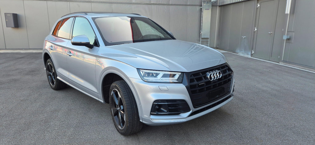 AUDI Q5 2.0 40 TDI quattro S