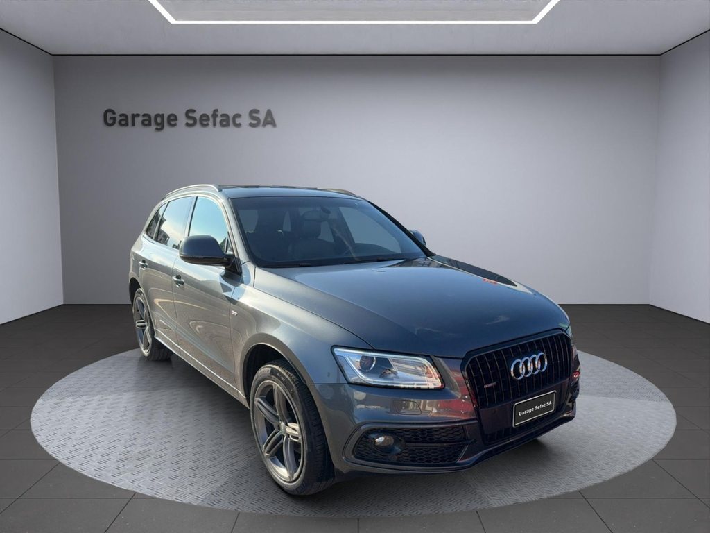 AUDI Q5 2.0 TDI quattro S