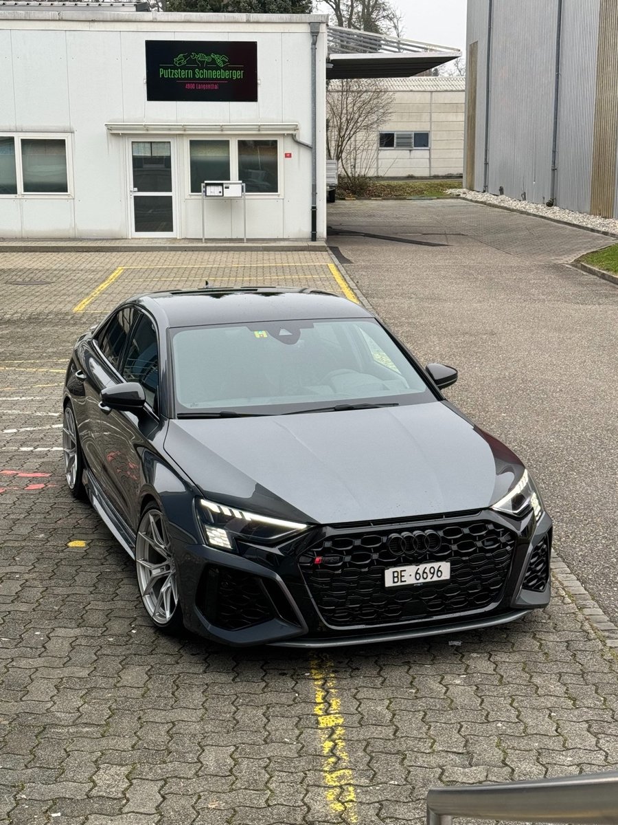 AUDI RS3 Limousine 2.5 TFSI quattr gebraucht für CHF 65'000,