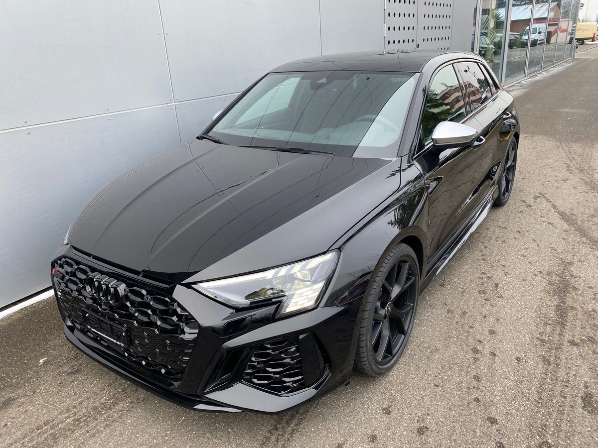 AUDI RS 3 Sportback neu für CHF 86'900,