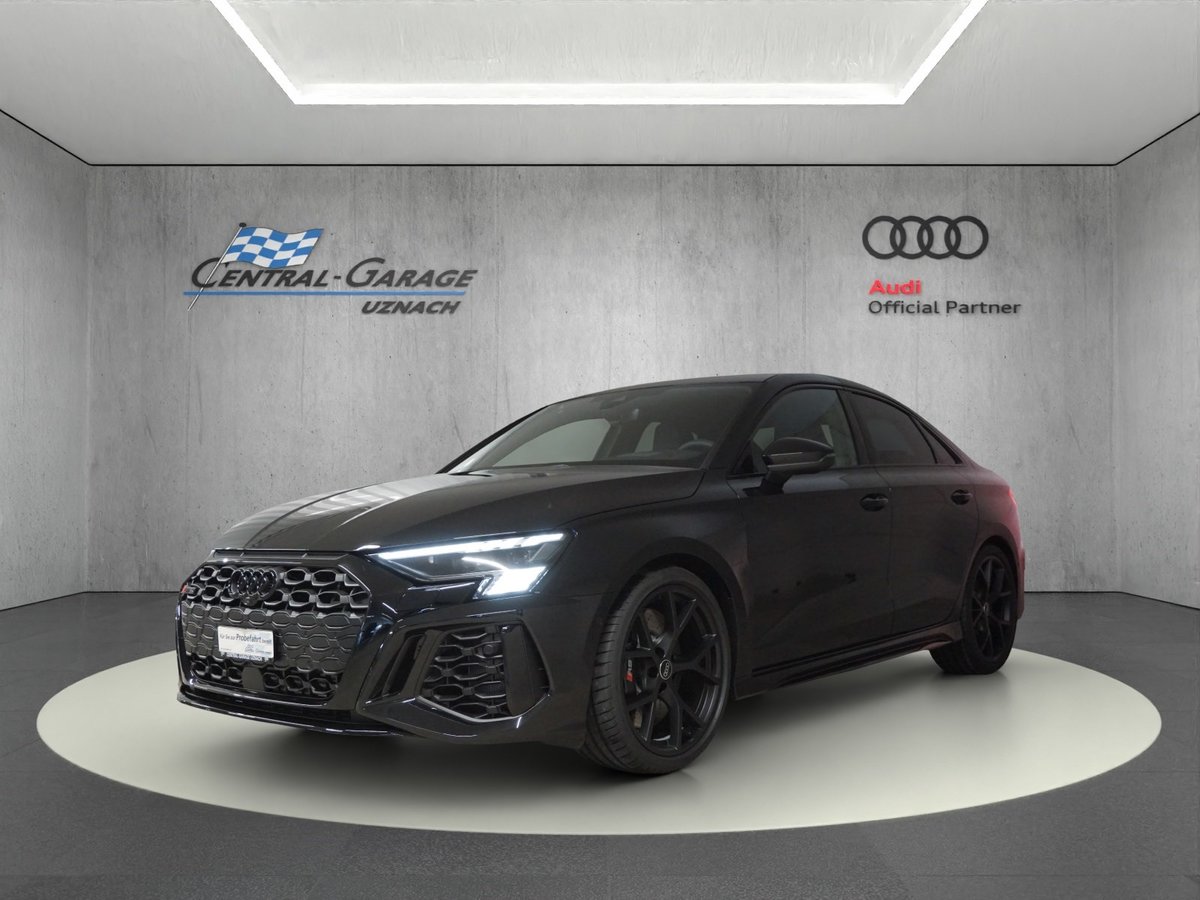 AUDI RS3 Limousine 2.5 TSI quattro neu für CHF 76'530,