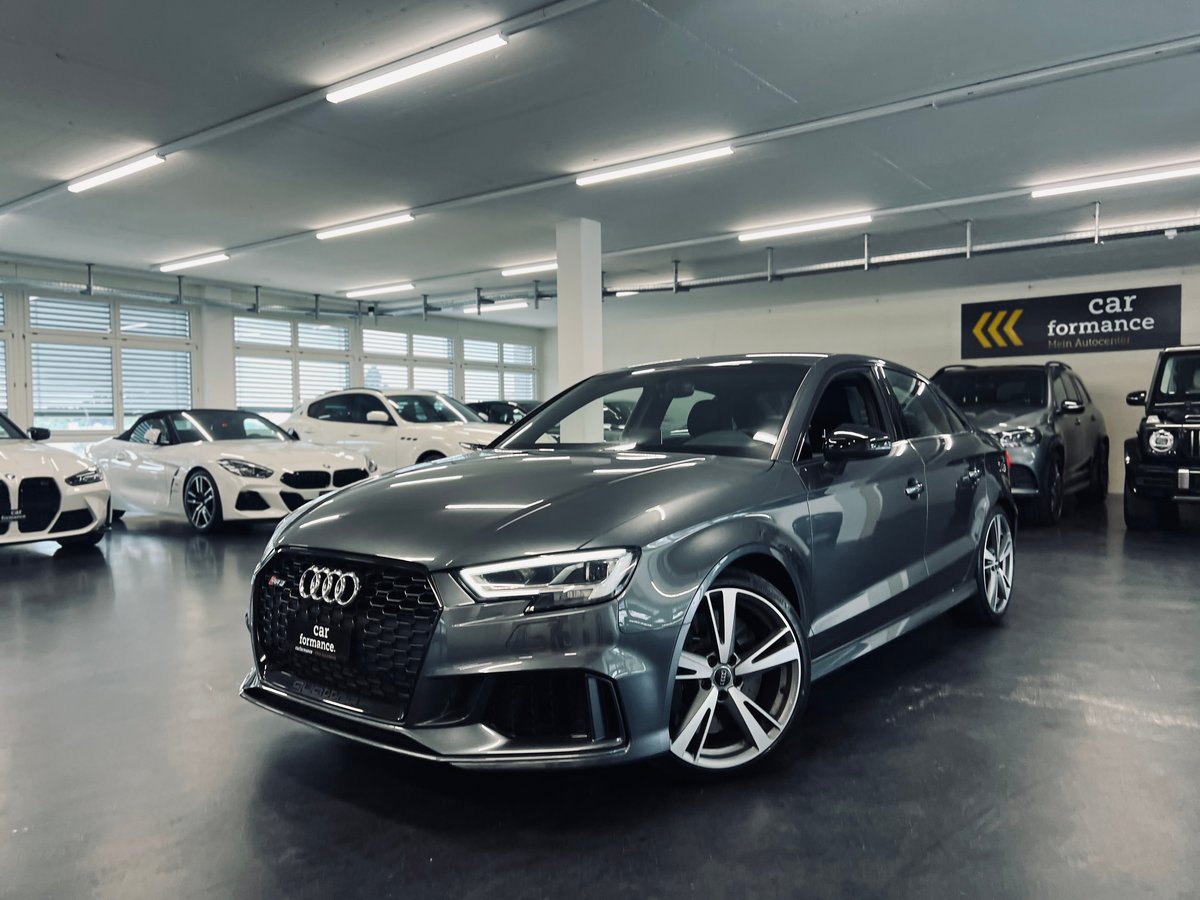 AUDI RS3 Limousine 2.5 T FSI quatt gebraucht für CHF 45'950,