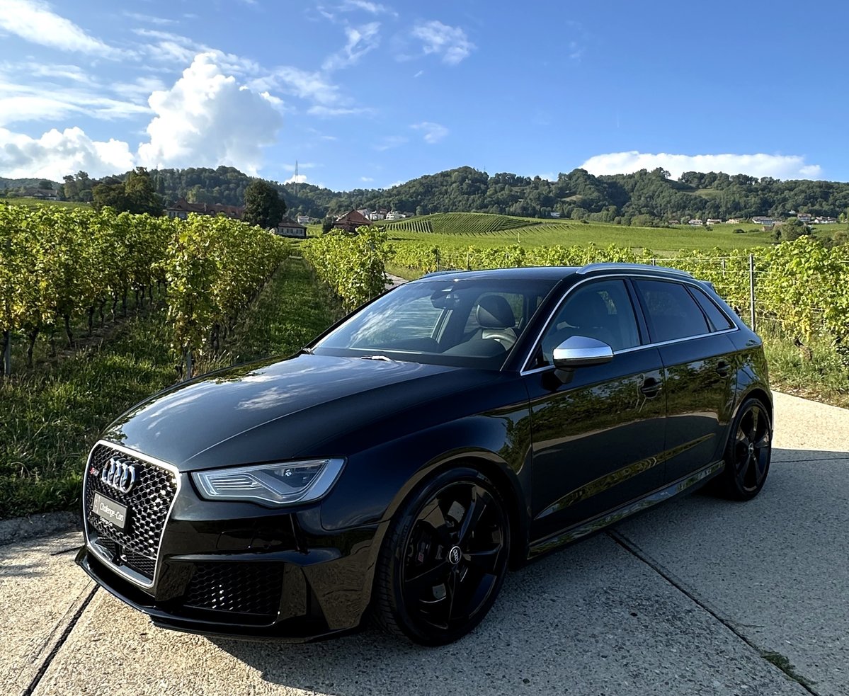 AUDI RS3 2.5 TSI quattro S