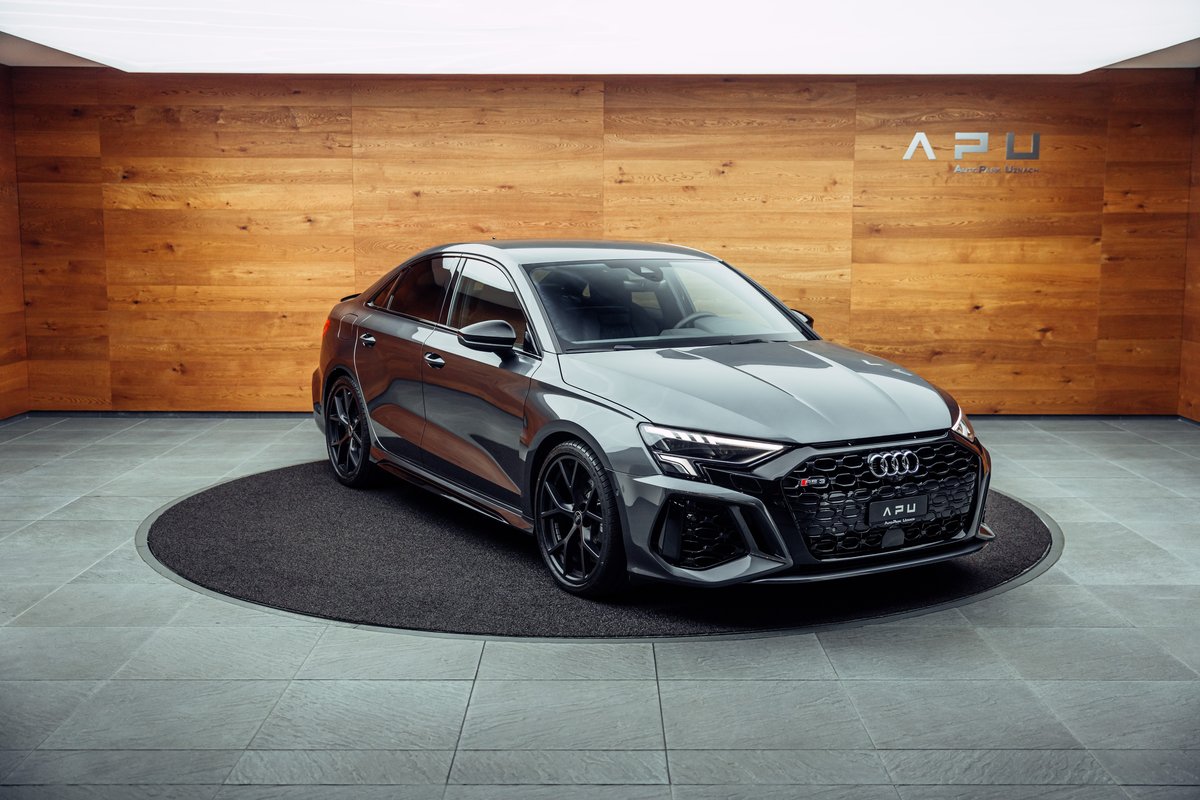 AUDI RS3 Limousine 2.5 TSI quattro gebraucht für CHF 62'800,