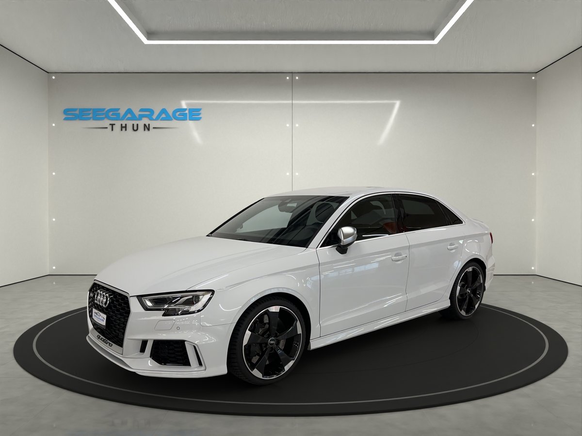 AUDI RS3 Limousine 2.5 TSI quattro gebraucht für CHF 49'900,