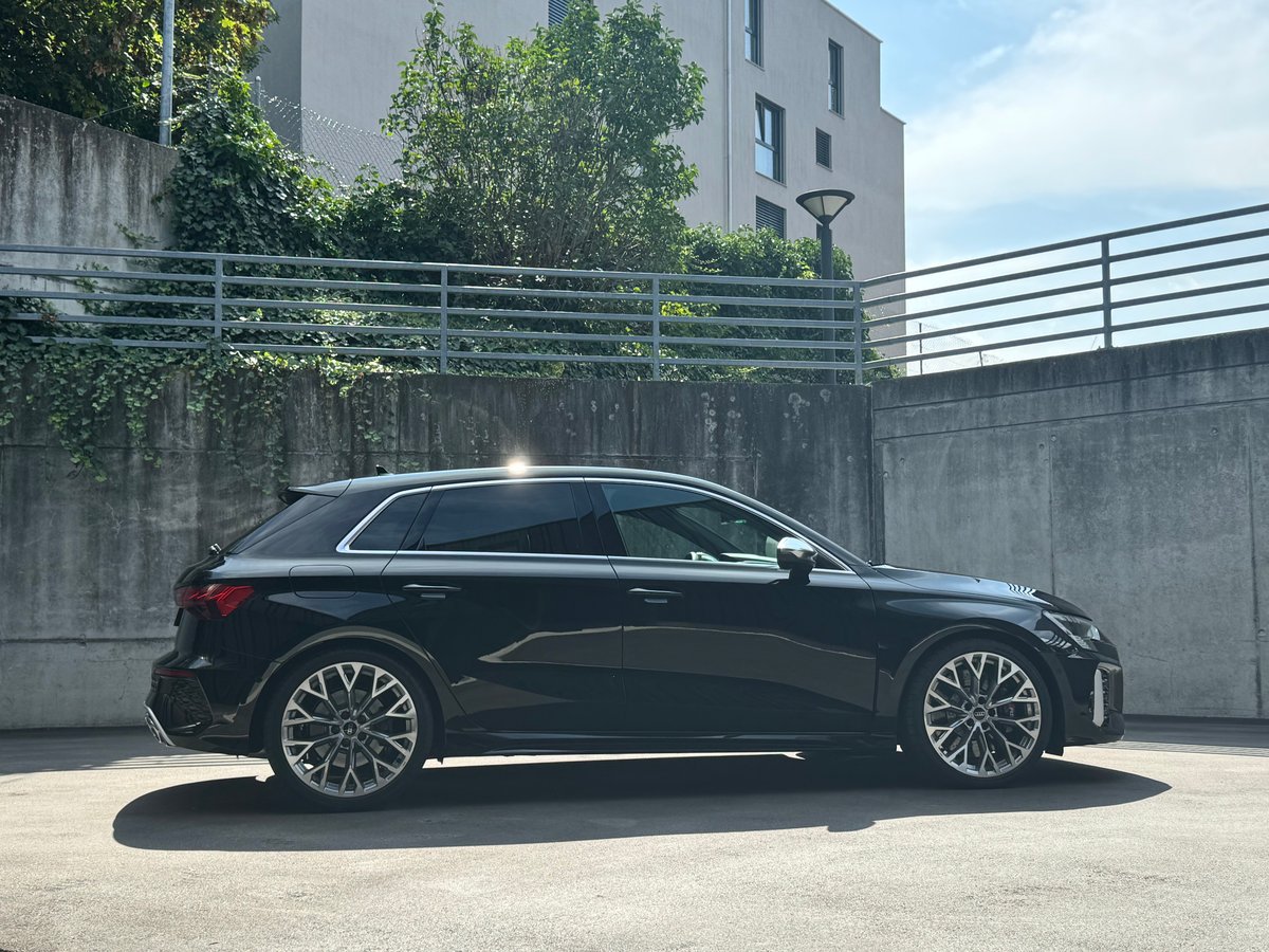 AUDI RS3 Sportback 2.5 TSI quattro gebraucht für CHF 59'900,