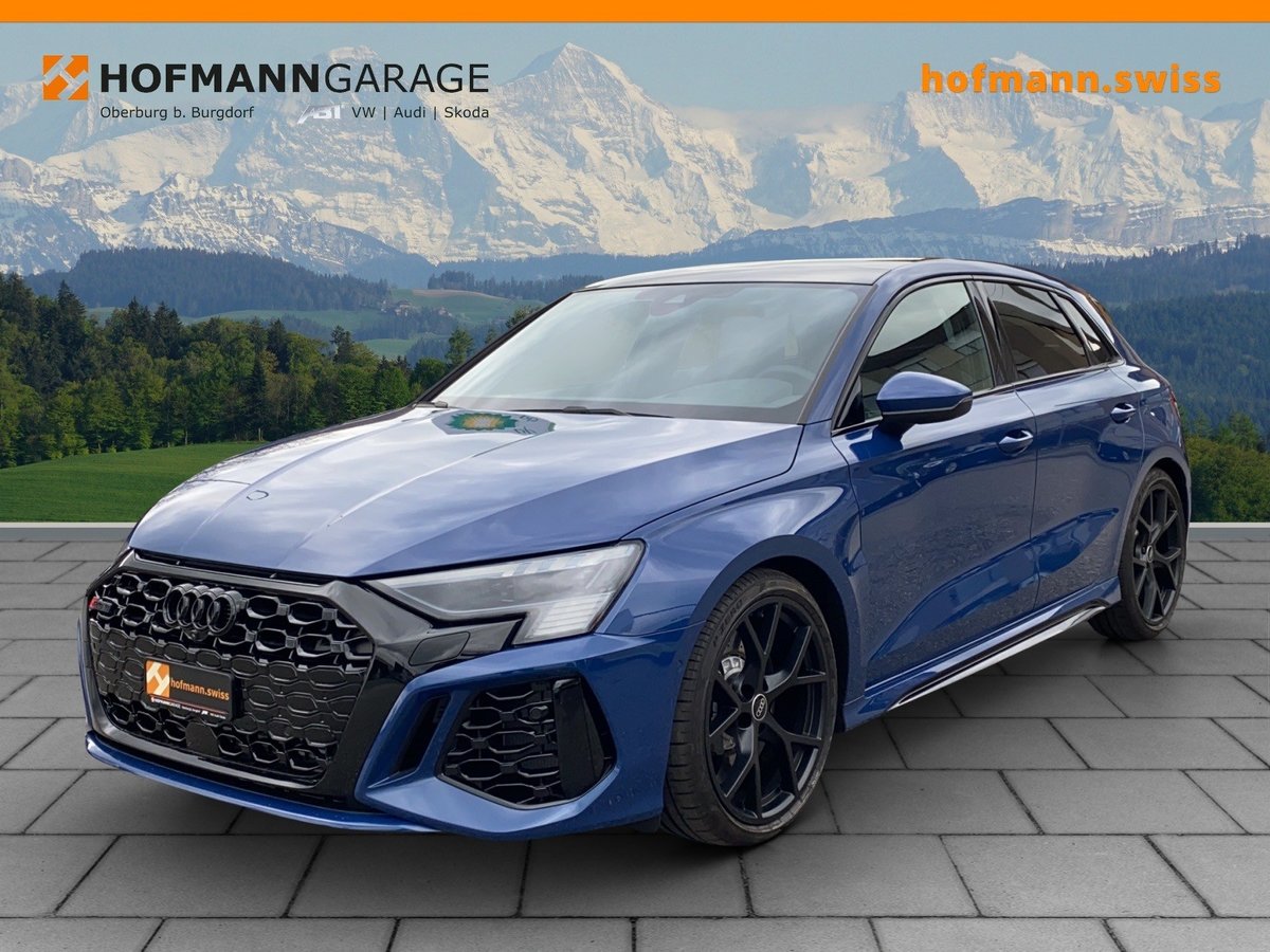 AUDI RS3 Sportback 2.5 TSI quattro vorführwagen für CHF 79'944,