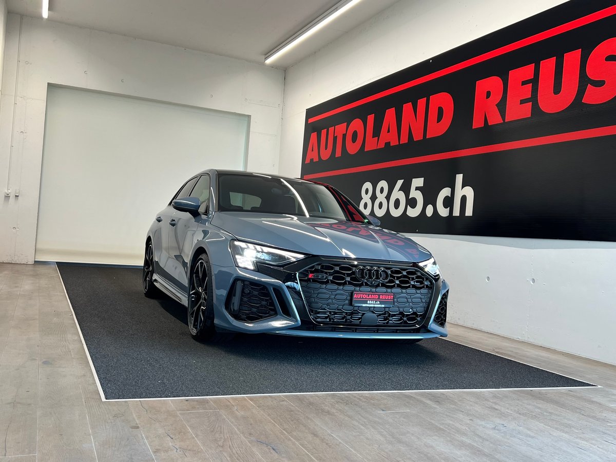 AUDI RS3 Sportback 2.5 TSI quattro vorführwagen für CHF 67'990,