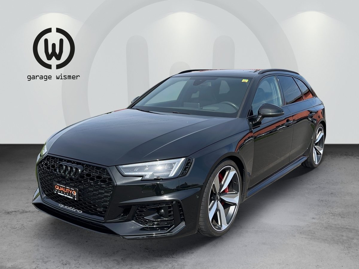 AUDI RS 4 Avant gebraucht für CHF 56'333,