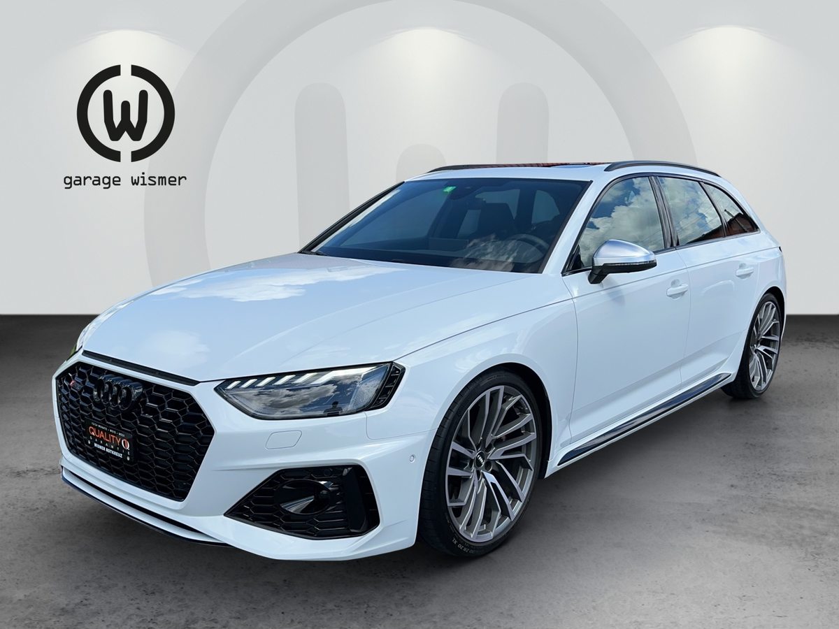 AUDI RS 4 Avant gebraucht für CHF 71'888,