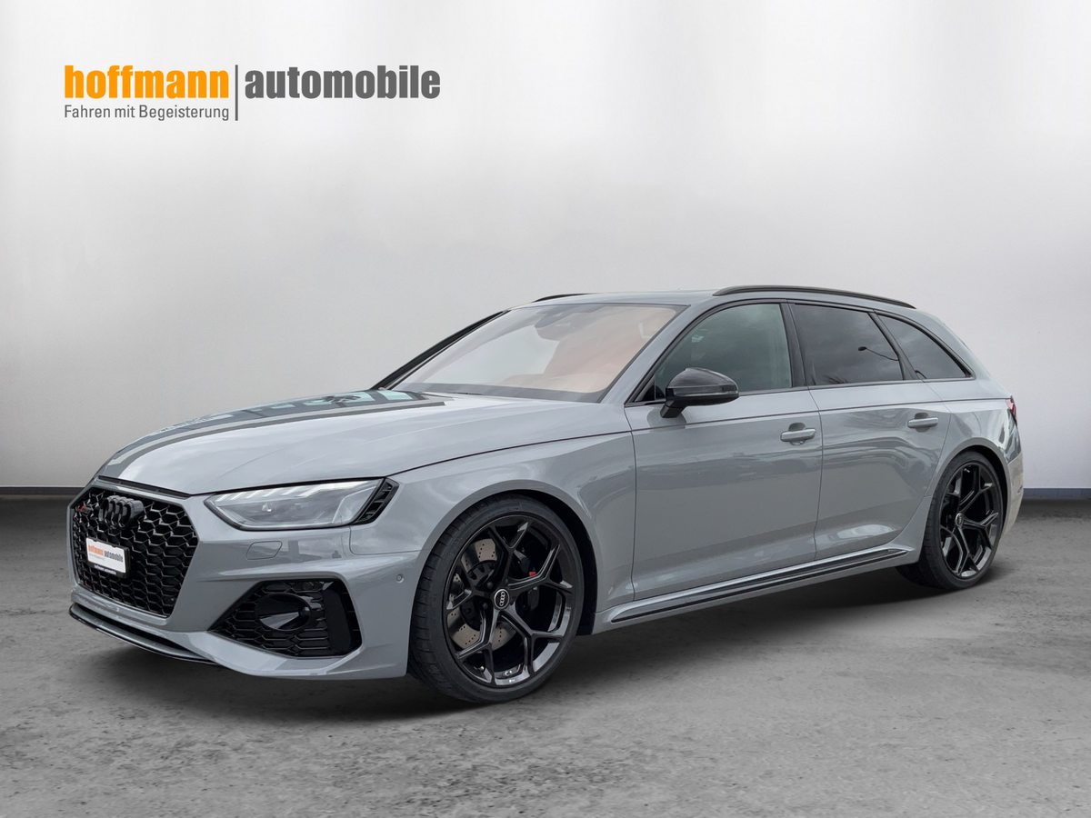 AUDI RS 4 Avant neu für CHF 130'990,