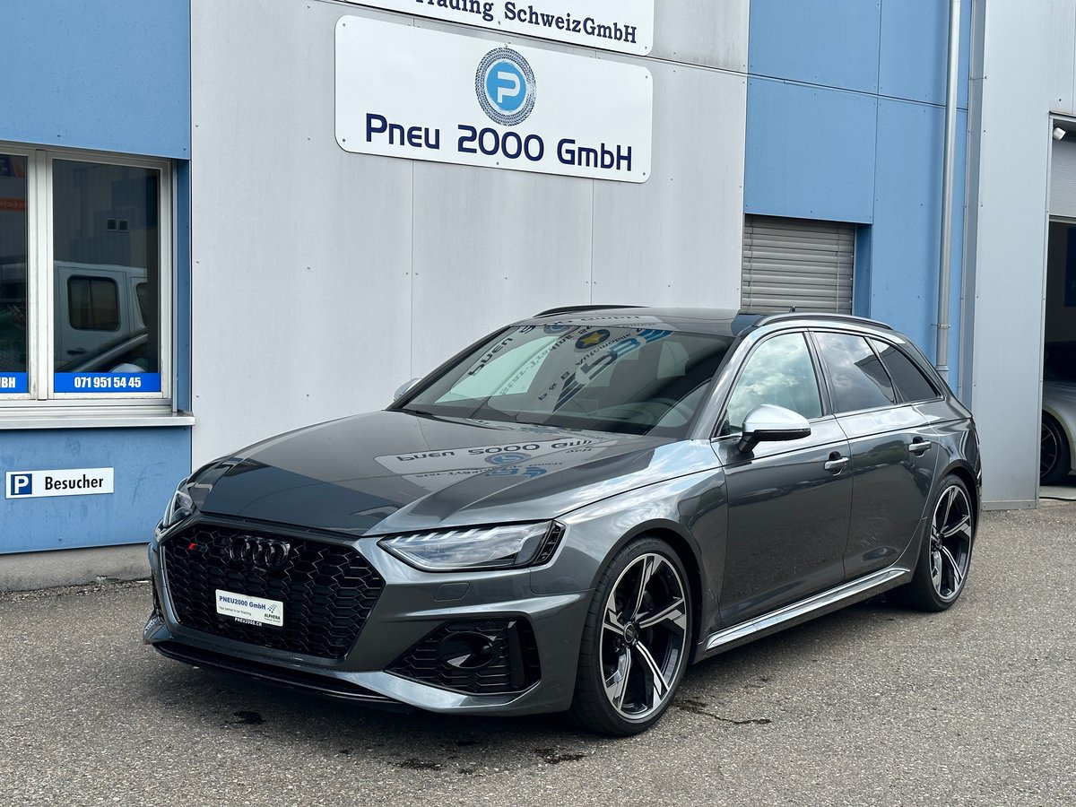 AUDI RS4 Avant quattro tiptronic neu für CHF 92'890,