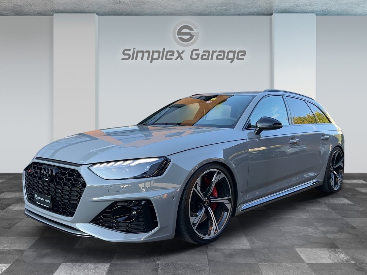 AUDI RS4 Avant quattro tiptronic gebraucht für CHF 77'900,