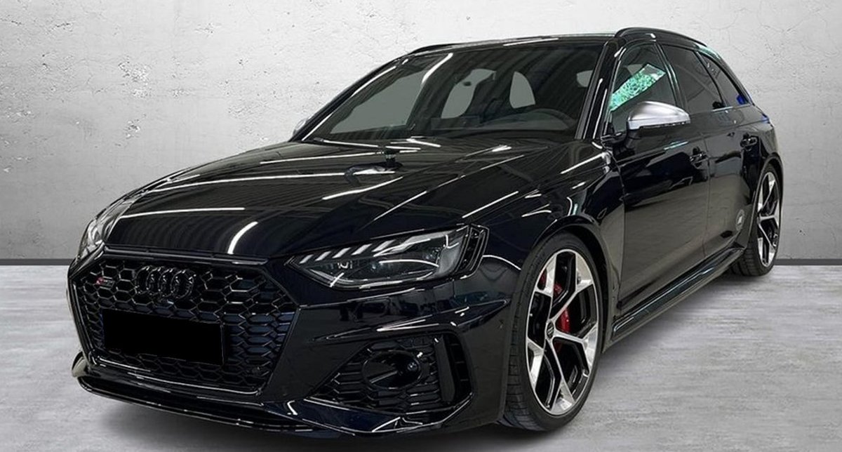 AUDI RS4 Avant quattro tiptronic C vorführwagen für CHF 89'800,