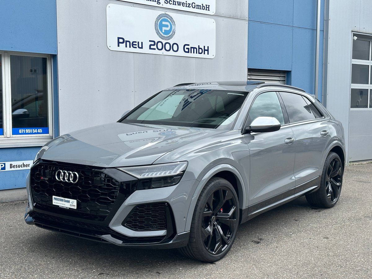 AUDI RSQ8 quattro tiptronic *Nardo neu für CHF 148'890,