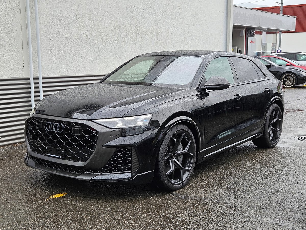 AUDI RSQ8 performance quattro neu für CHF 196'700,