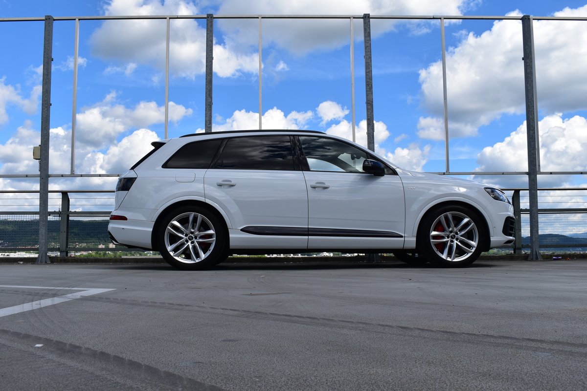 AUDI SQ7 4.0 TDI QUATTRO TIPTRONIC gebraucht für CHF 64'444,