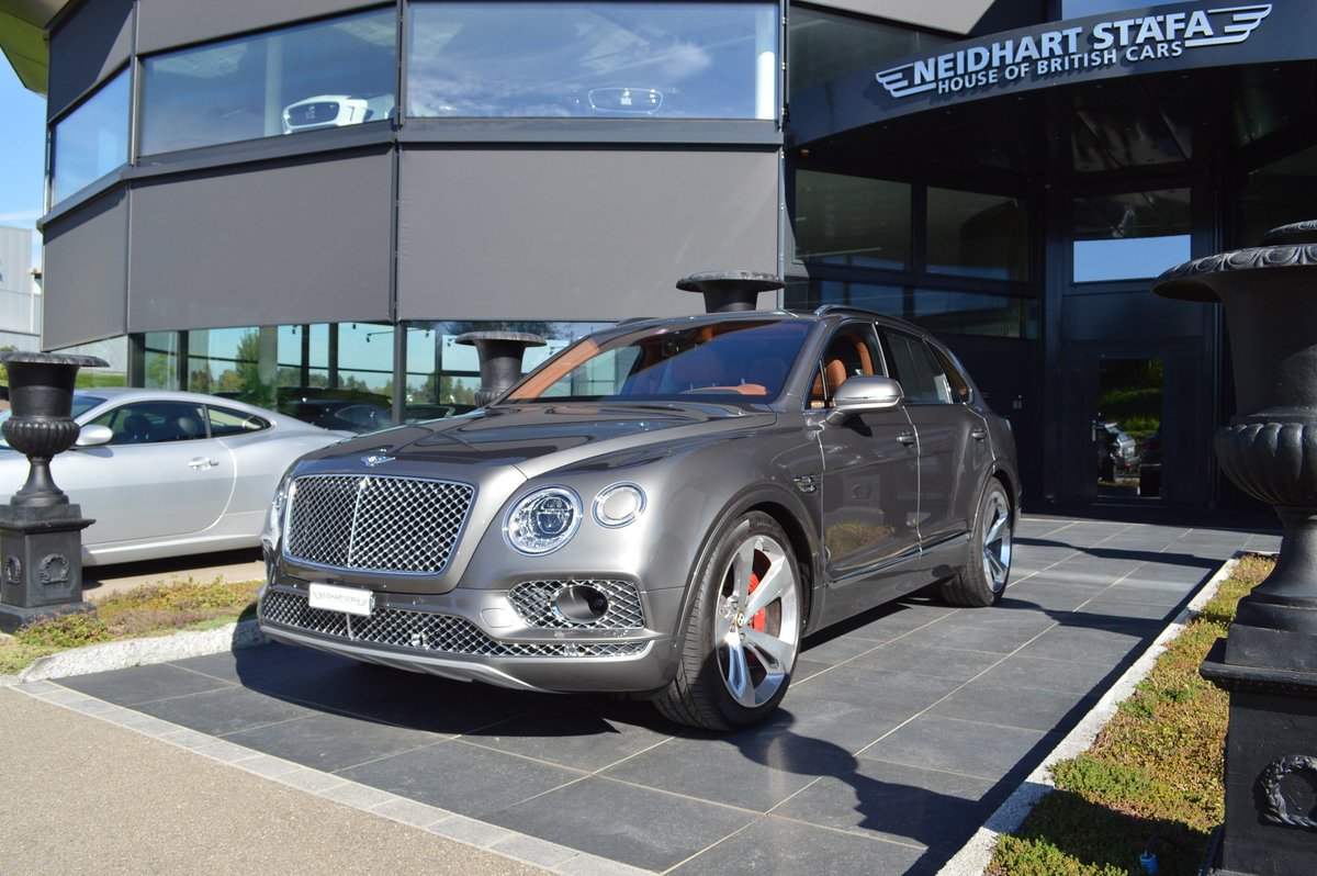 BENTLEY Bentayga V8 gebraucht für CHF 180'000,