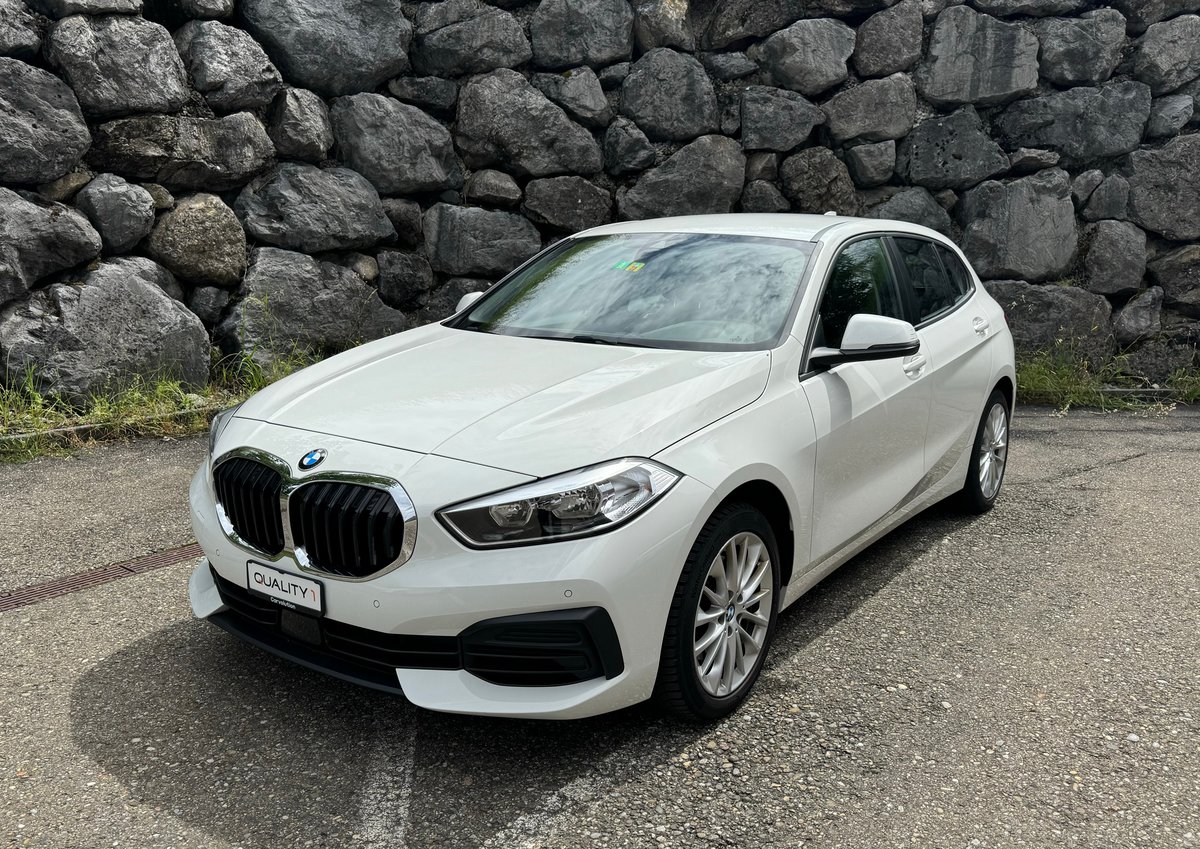 BMW 118i Essential Edition Steptro gebraucht für CHF 20'600,