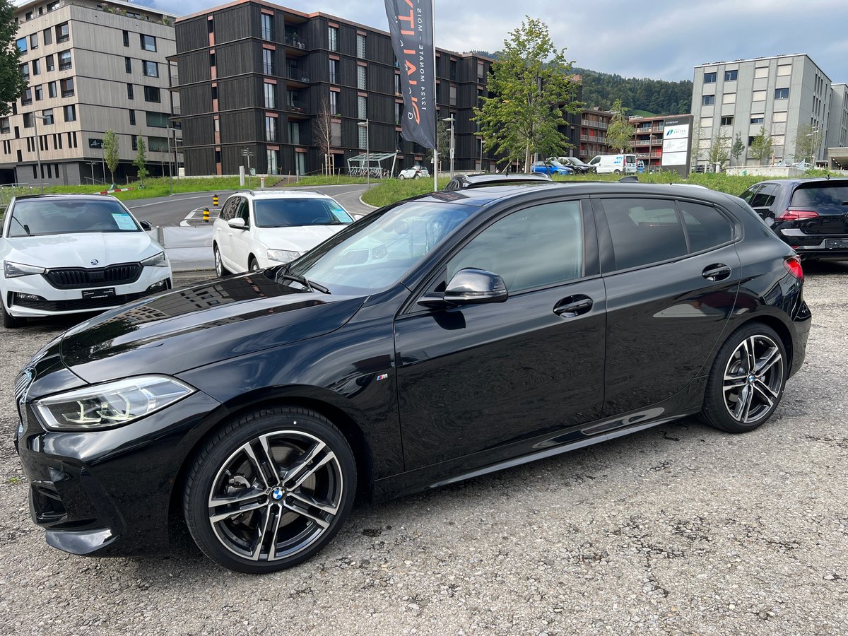 BMW 120d Steptronic M Sport gebraucht für CHF 32'550,