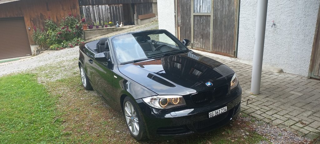 BMW 1er Reihe E88 Cabrio 135i gebraucht für CHF 16'500,