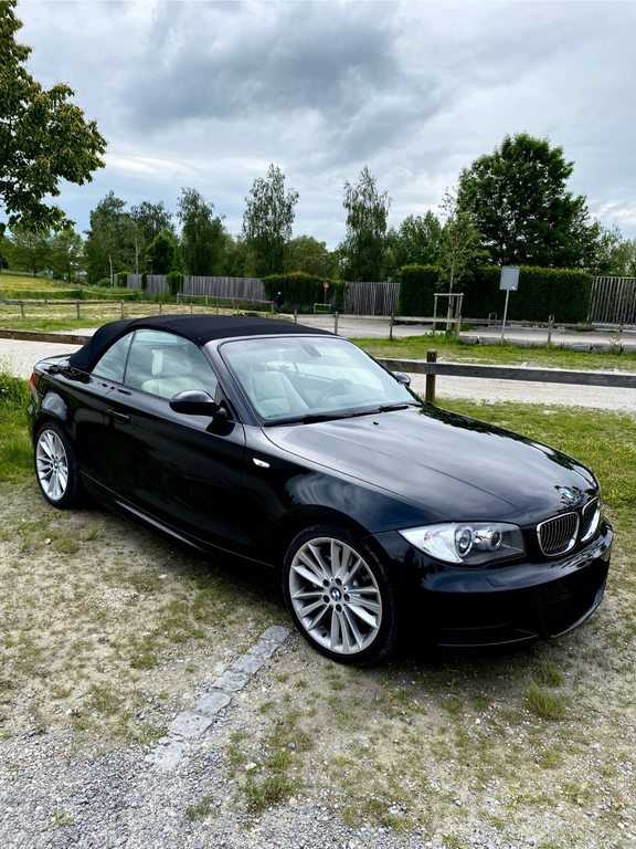 BMW 1er Reihe E88 Cabrio 135i gebraucht für CHF 18'500,