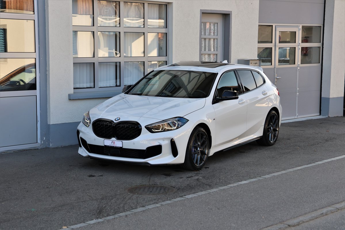 BMW M135i Steptronic gebraucht für CHF 35'900,