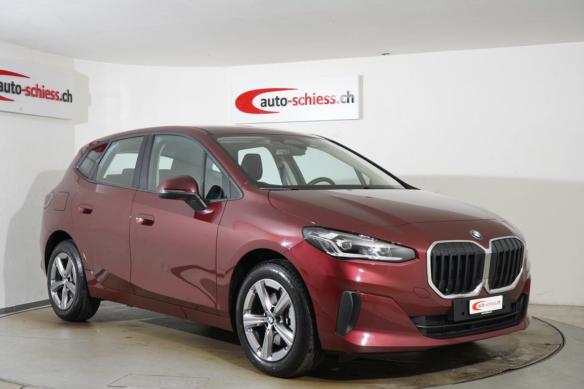 BMW 218 Active Tourer i DKG gebraucht für CHF 25'980,