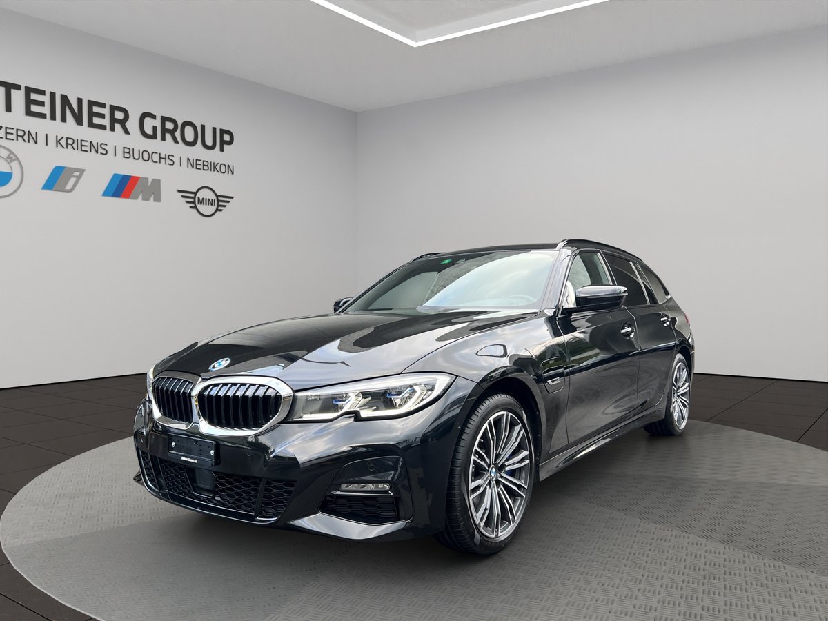 BMW 320e Touring Pure M Sport Step gebraucht für CHF 36'900,