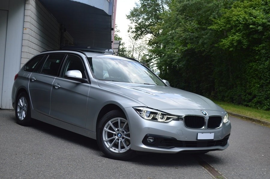 BMW 320i Touring Steptronic Advant gebraucht für CHF 19'800,