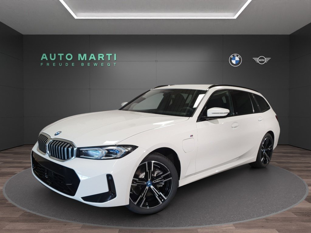 BMW 320e xDr Tour M Sport gebraucht für CHF 54'900,