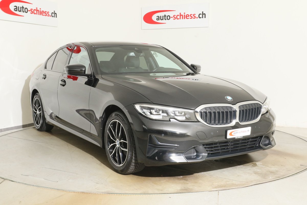 BMW 320 i Steptronic Sport Line gebraucht für CHF 31'980,